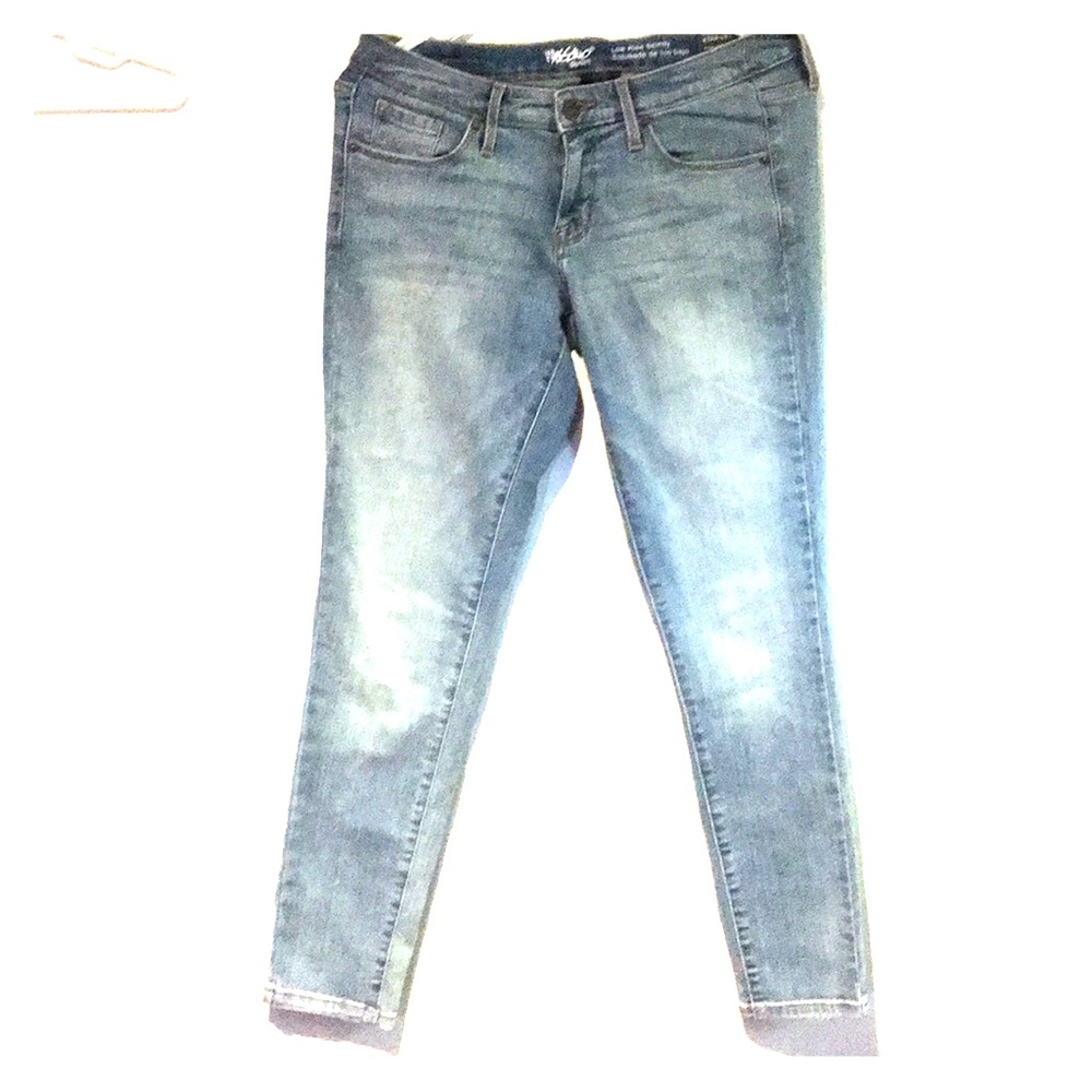 Mossimo Low Rise Skinny Jeans